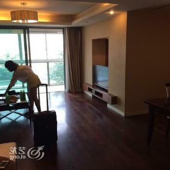 Amusement Apartment Hotel - Photo2