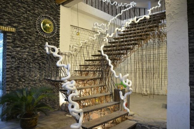 Carton King Art Space - Photo2