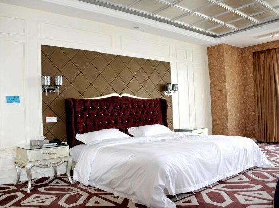Huting Hotel - Photo5