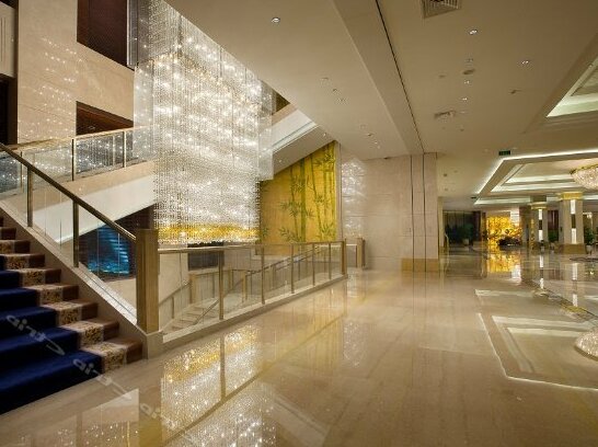 Jiyang Lake Hotel - Photo2