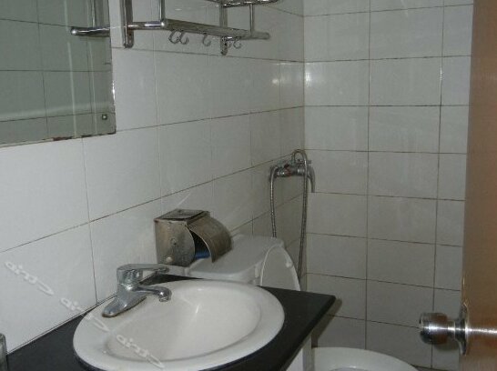 Lingfeng Hostel - Photo2