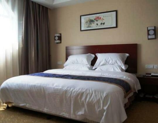 Mingshan Yijia Hotel