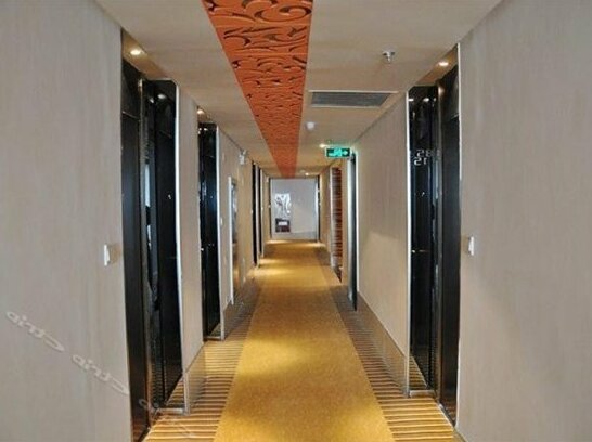 Motel 168 Passenger Center Taicang - Photo3