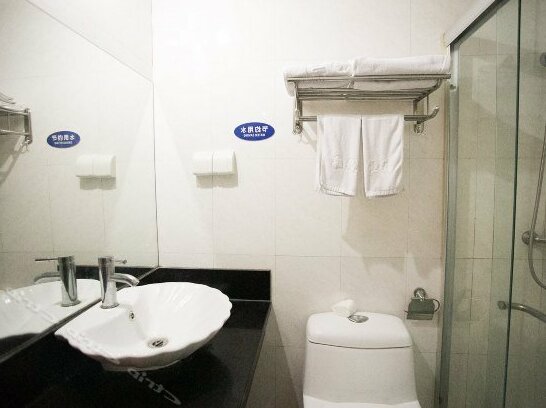 Nandi Hotel - Photo2