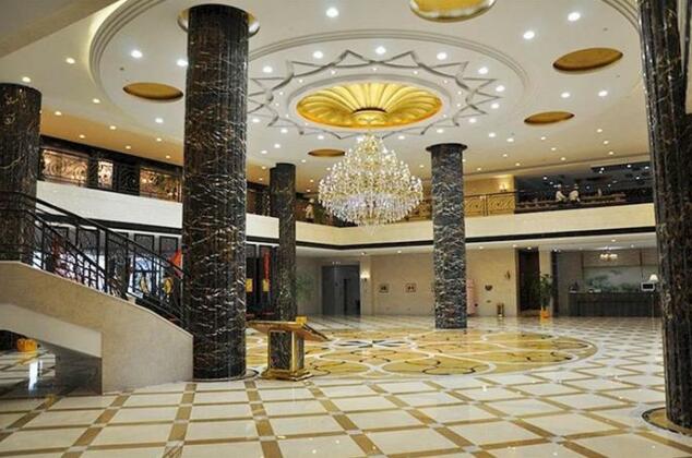 Phoenix Holiday Hotel