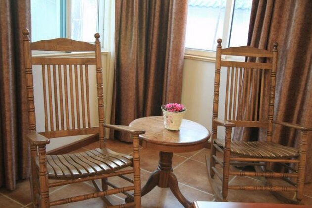 Pier One Guesthouse - Photo5