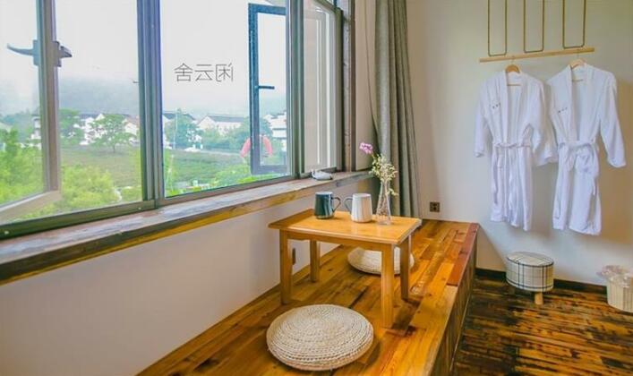 Shining Inn - Photo4