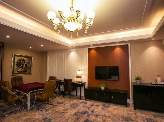 Tianya Haige Hotel - Photo2
