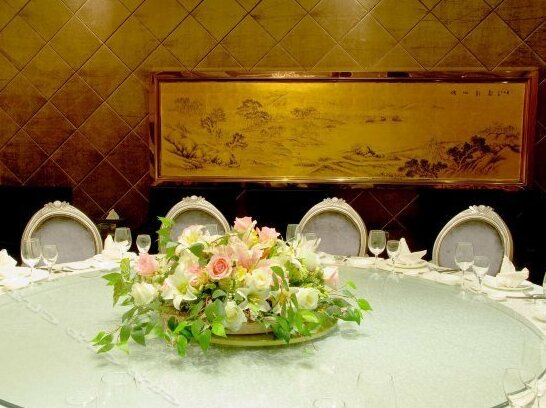 Tongxing International Hotel - Photo4