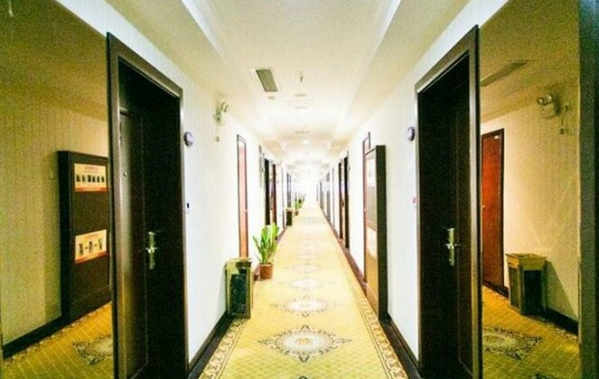 Yangyi Business Hotel - Photo4