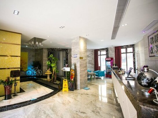 Yiyangshangpin Hotel - Photo4