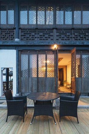 Yuhualou Hotel - Photo2