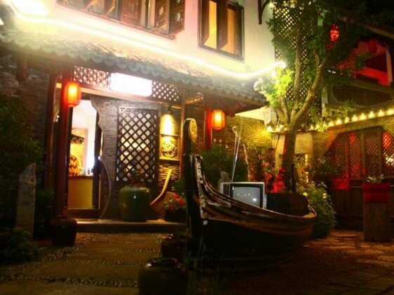 Zhouzhuang Romantic Traveling Residence No 5 Town Panorama Hotel