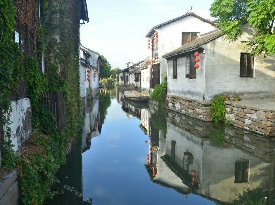 Zhouzhuang Yinjiangnan Shuixiege Boutique Hostel