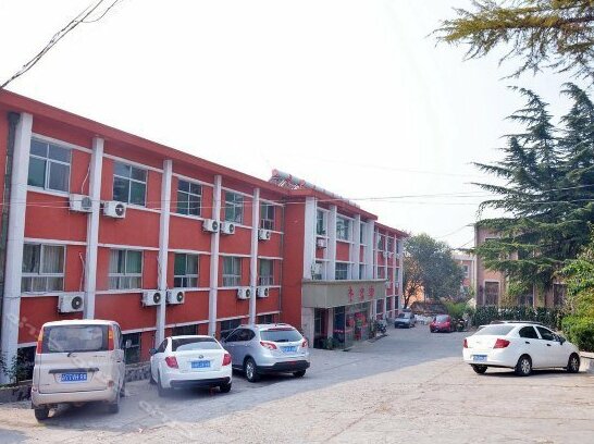 Dazhongqiao Hotel