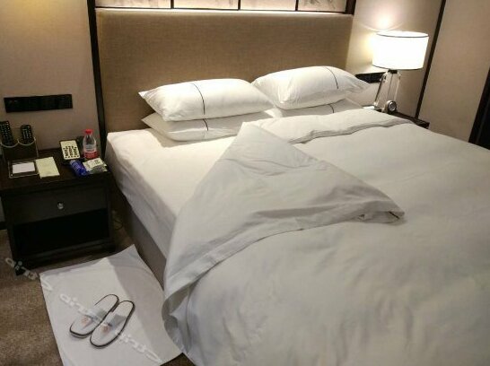 Foreman Apartment Hotel Taishan - Photo4