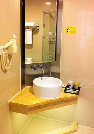 Home Inn Hotel Tai'an - Photo2