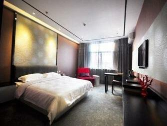 Super 8 Hotel Zoucheng Cheng Qian Dong Lu - Photo2