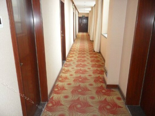 Tai'an Huilong Jingpin Hotel - Photo3