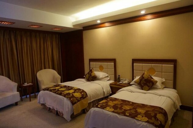 Tai'an Lijing Cherry Orchard Hotel - Photo5