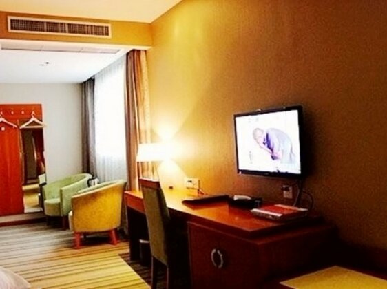 Wu Yue Tourism Chain Hotel Tai An Branch - Photo5