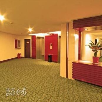 Wuma Hotel - Photo2
