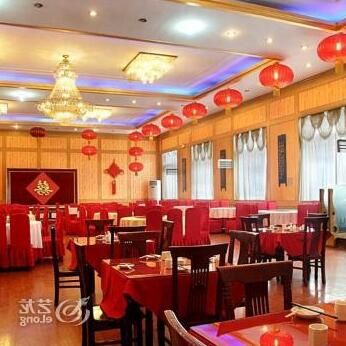 Taiyuan National Defense Hotel - Photo2