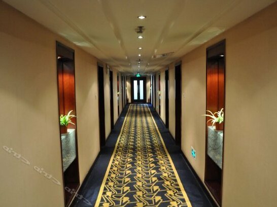 Yue Bin Hotel - Photo4