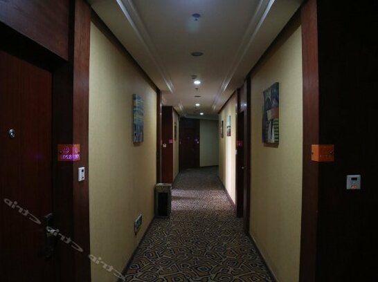 Bafang Business Hotel - Photo2