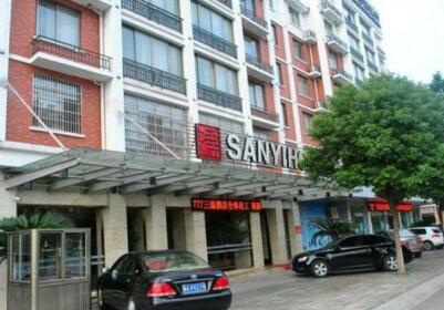 Sanyi Hotel Taizhou