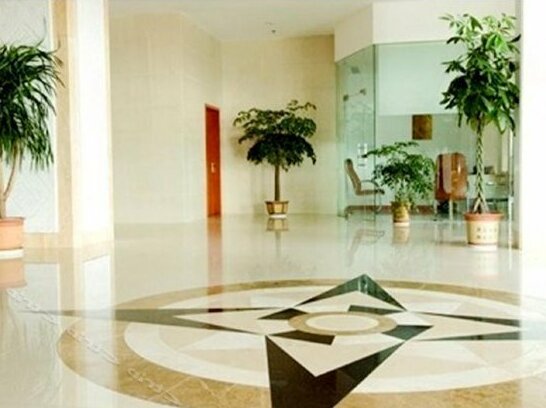 Yarvard Holiday Hotel - Photo2