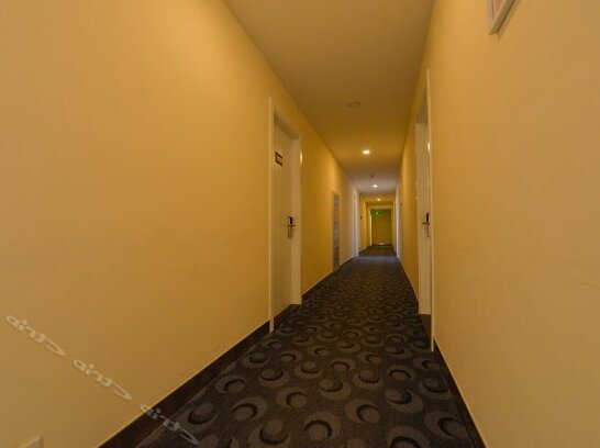 7 Days Inn Tianjin Jintang Main Road Tanggu Railway Station - Photo3