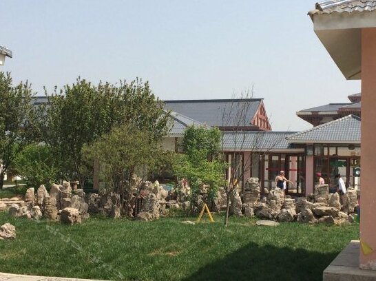 Regal River Hot Spring Resort - Photo3