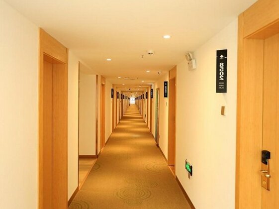 GreenTree Inn Tongchuan Yaozhou District New District Hospital Business Hotel - Photo4