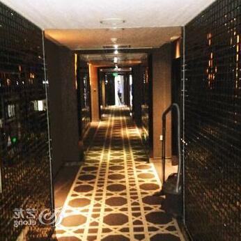 Bayinhe Hotel Zhongshan - Photo2
