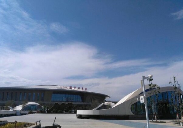 Lavande Hotels Urumqi HighSpeed Railway Wanda Plaza - Photo4