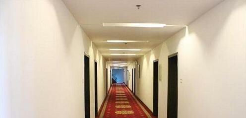 Urumqi Light Hotel - Photo2