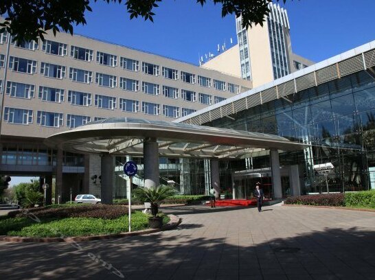Xin Jiang Ying Bin Hotel - Photo2