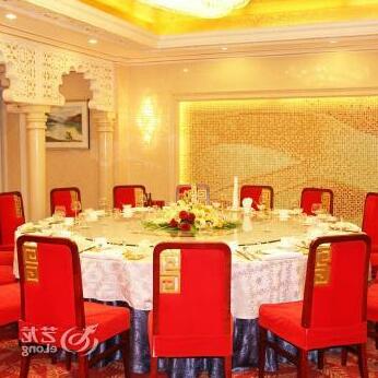 Xinjiang Kunlun Hotel - Photo5