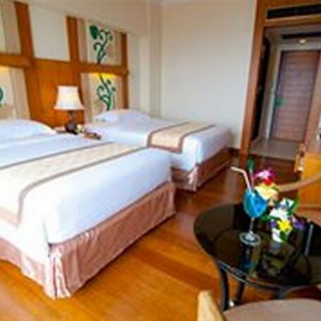 Golden Beach Hotel - Photo5