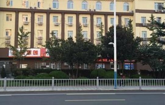 Home Inn Weihai Bus Station - Photo3