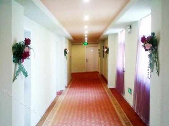 Home Inn Weihai Shichang Avenue - Photo3