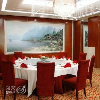 Weihai Sea View Garden Hotel - Photo5