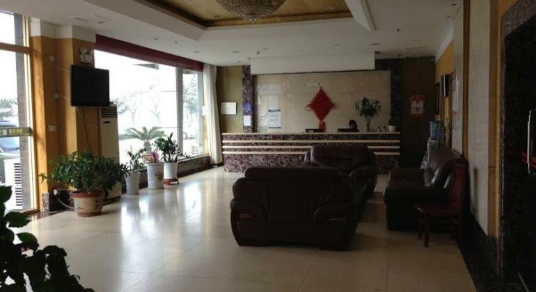 Wen Ping Business Hotel - Photo2
