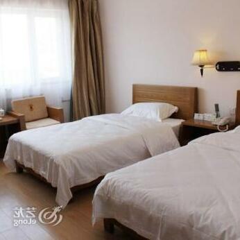 Yuntai Commercial Hotel - Photo3