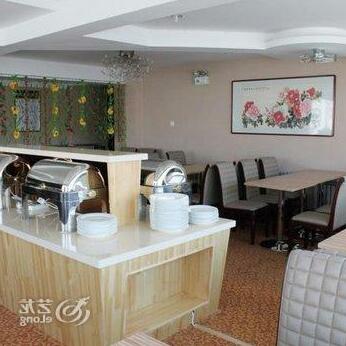 Yuntai Commercial Hotel - Photo5