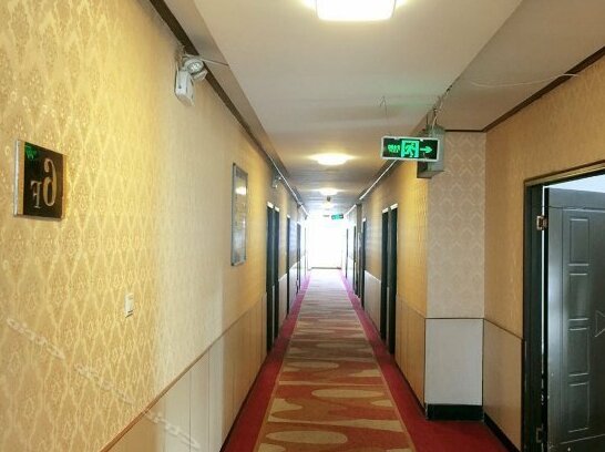 Holiday Business Hotel - Photo4