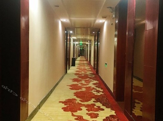 Huayin Junyue Holiday Hotel - Photo2