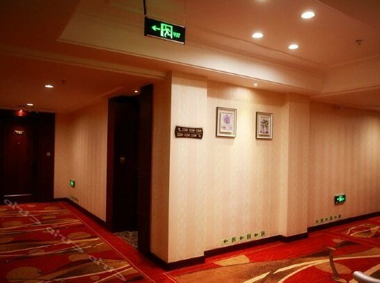 Pearl Star Business Hotel - Photo2