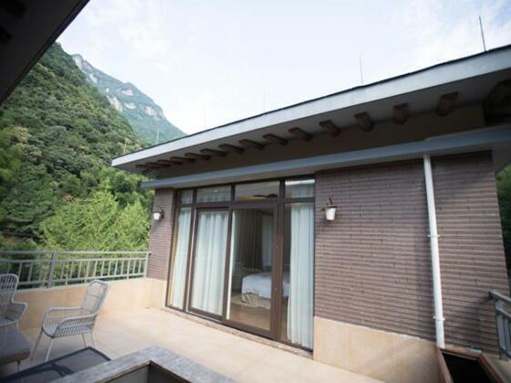 Taizhou hidden in the cloud valley resort hotel - Photo3